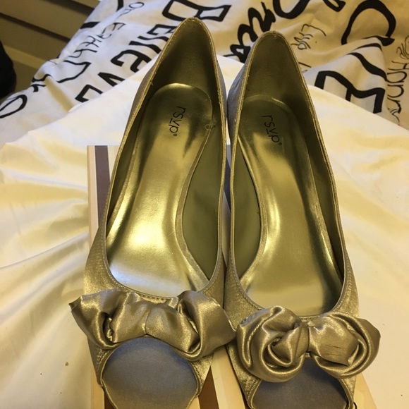 Cute satin gray peek toe shoes - Picture 5 of 5